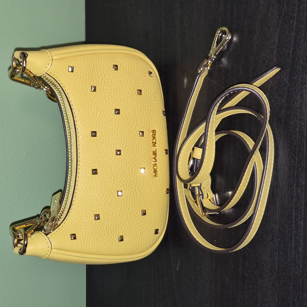Michael Kors Mini Bag in Yellow with Studs - Picture 5 of 5
